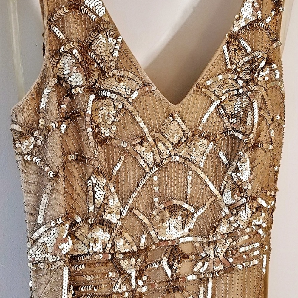 🌟NEW🌟 Long Gold Sequin JS Collections dress